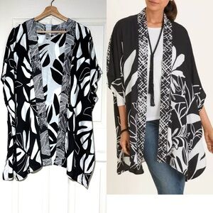 Chico's Black White Tropical Kimono Cover-Up Flowy Light Oversize Reversible S/M